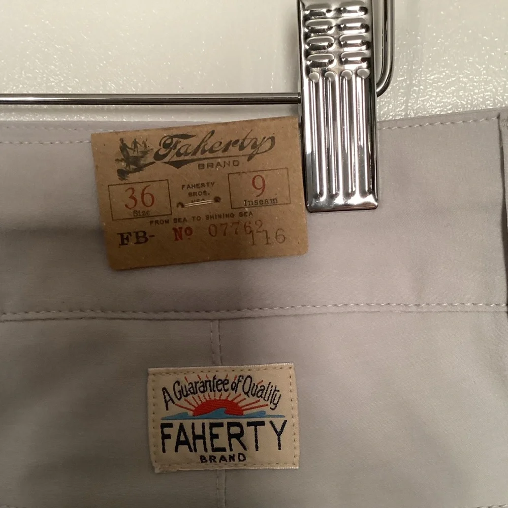 Faherty Men's Belt Loop All Day Short in Stone
